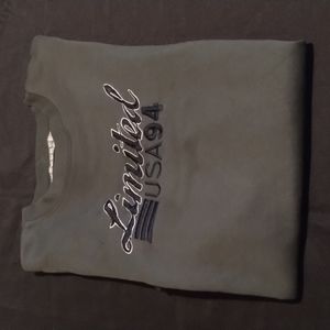 Limited Jeans Women's Sweater Color: Green Size: XL  55% Poly 45% Cotton